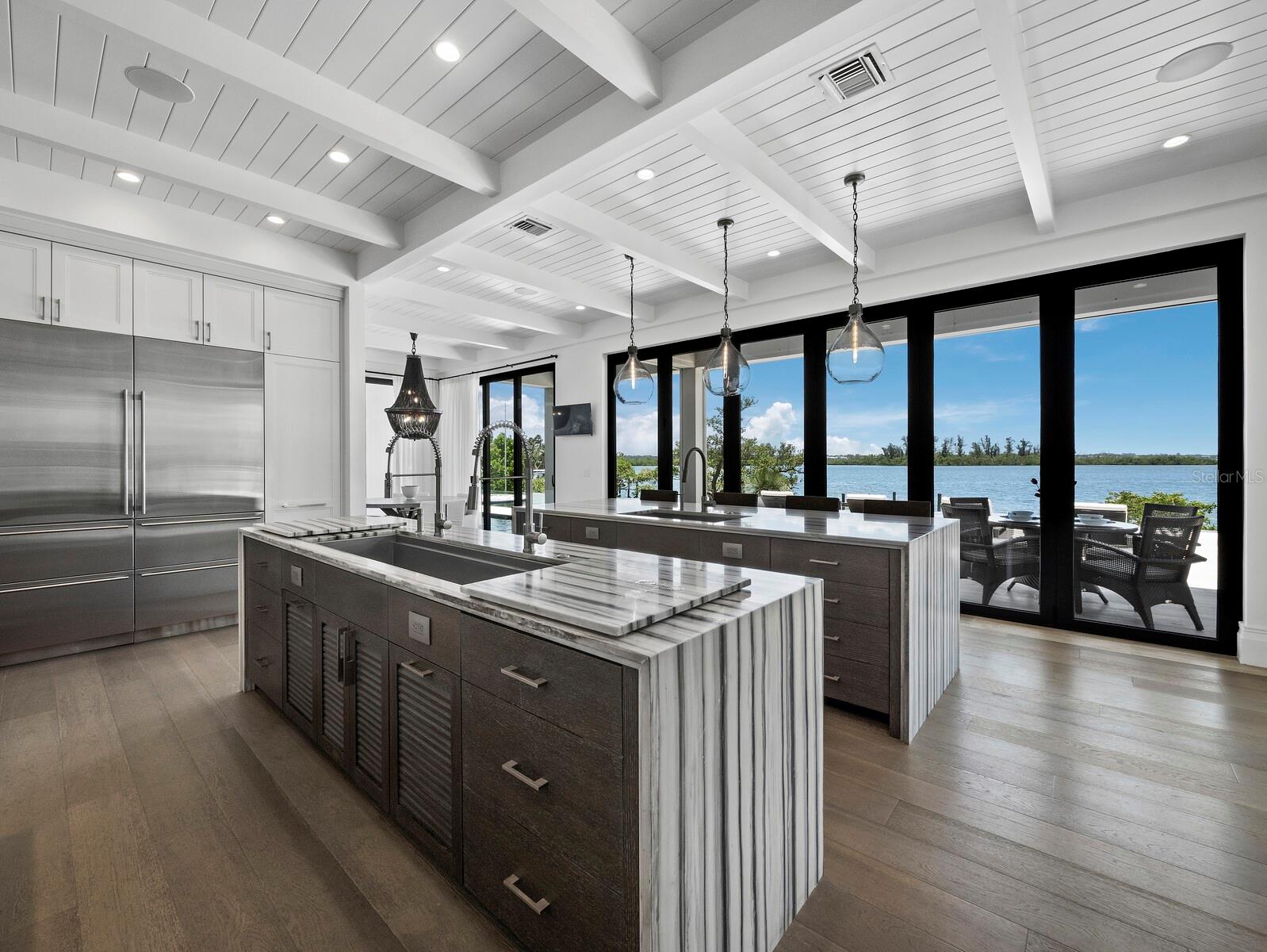 A4699552 Property Photo