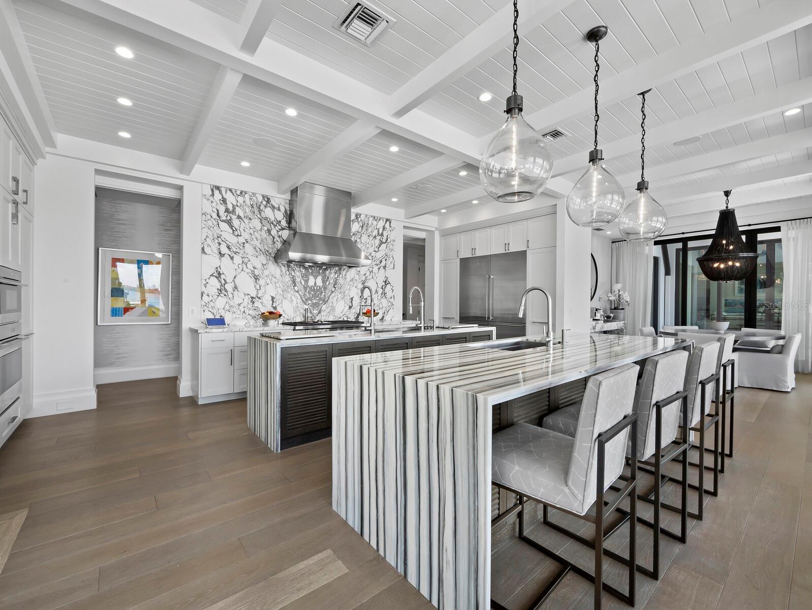 A4699552 Property Photo