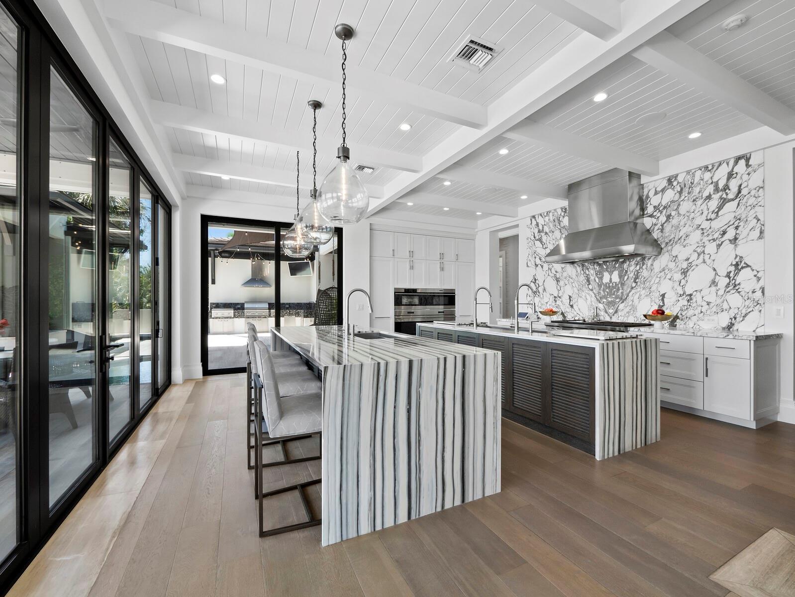 A4699552 Property Photo