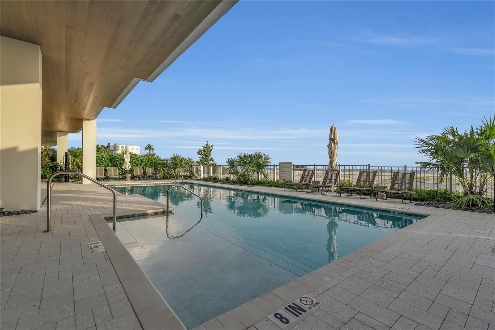 A4699970 Property Photo