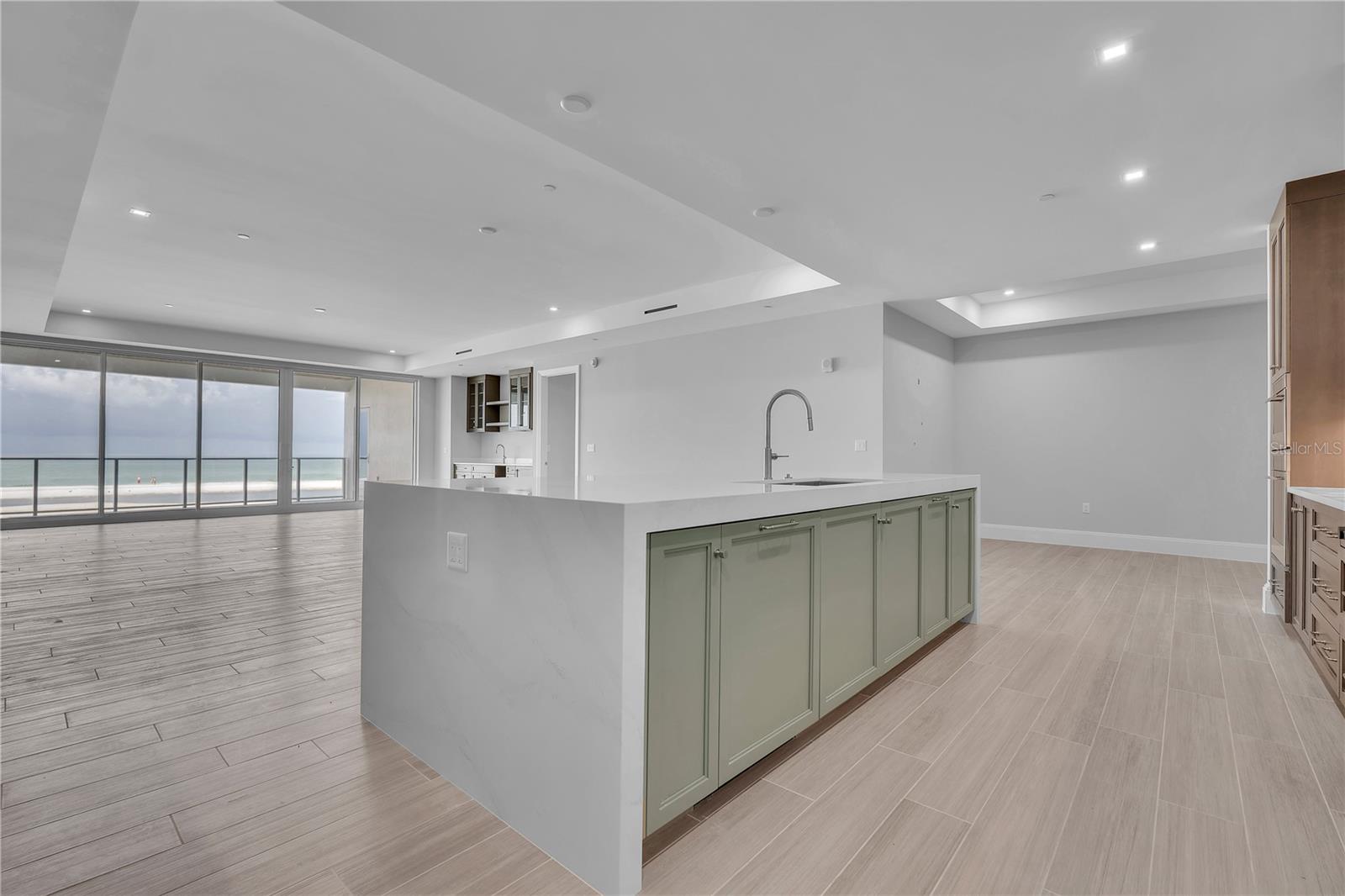 A4699970 Property Photo