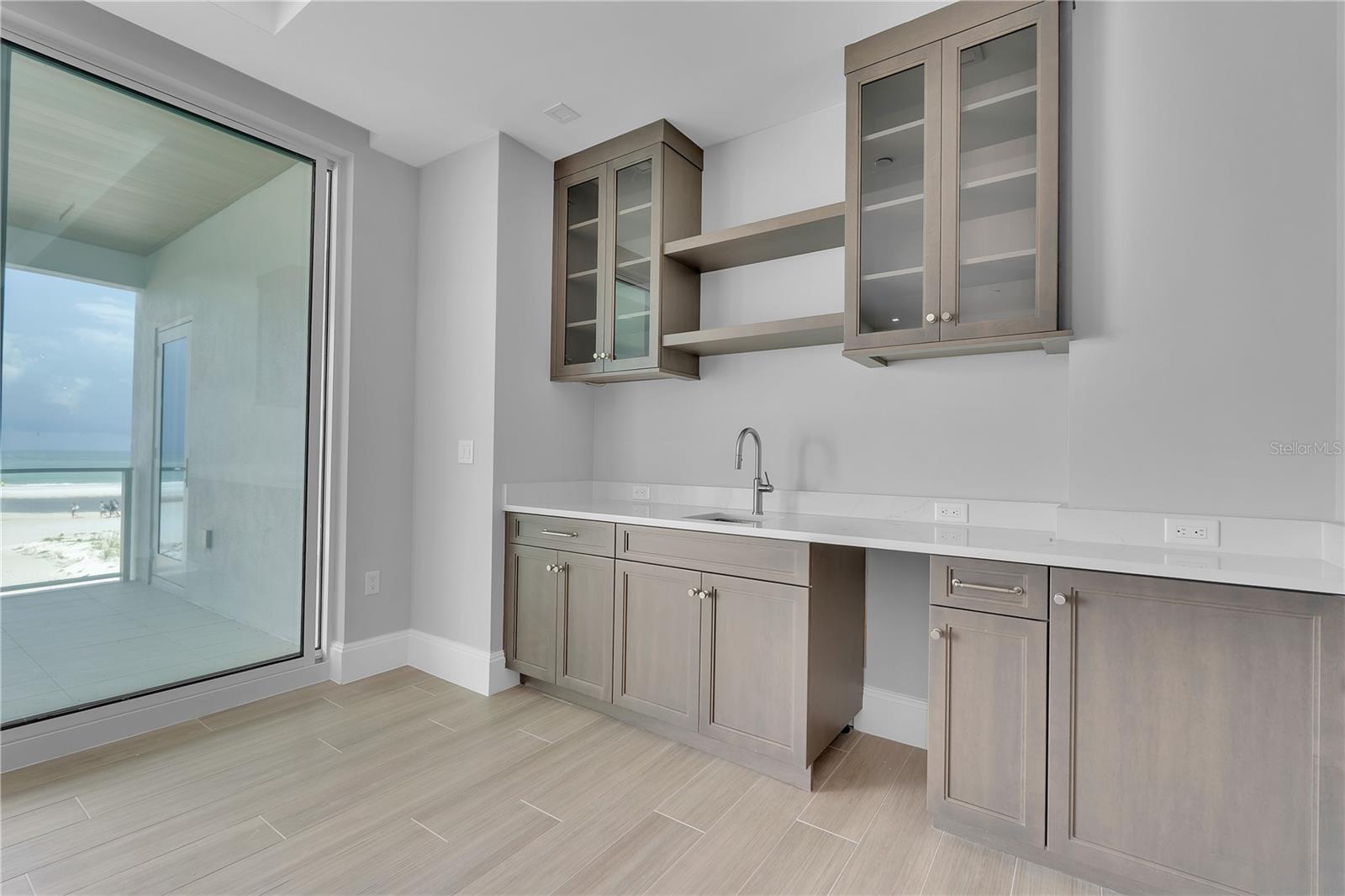 A4699970 Property Photo