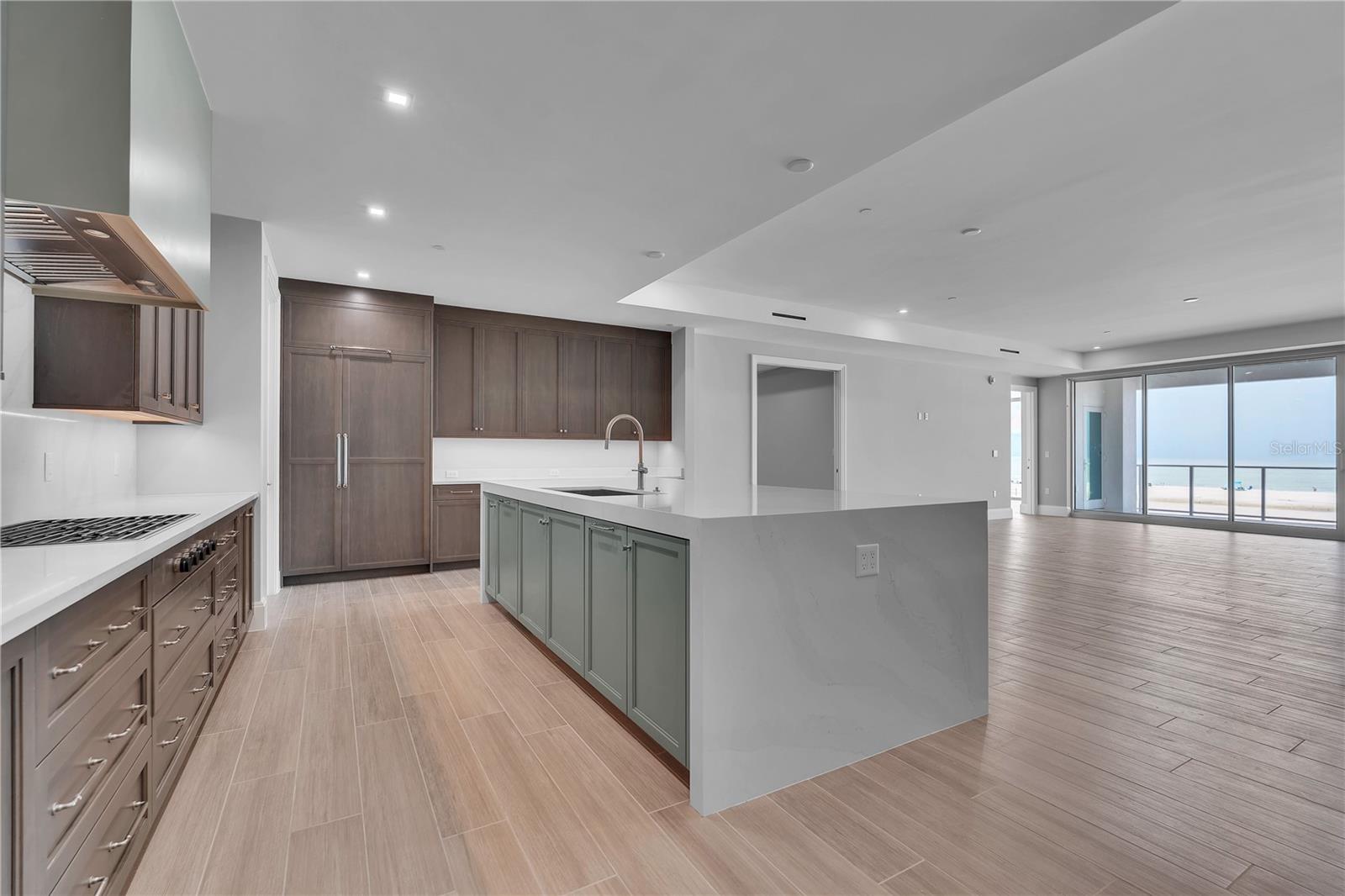 A4699970 Property Photo