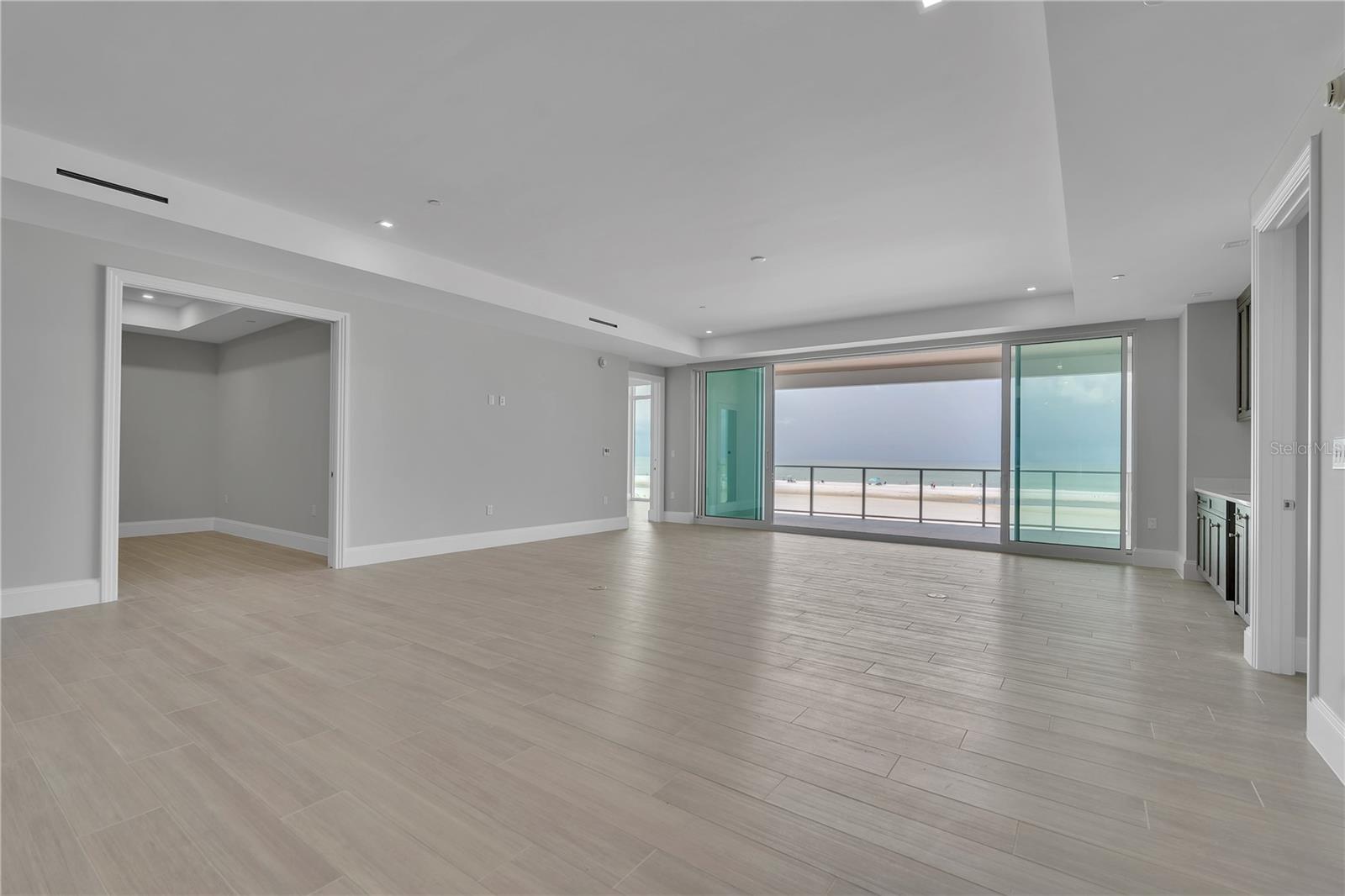 A4699970 Property Photo