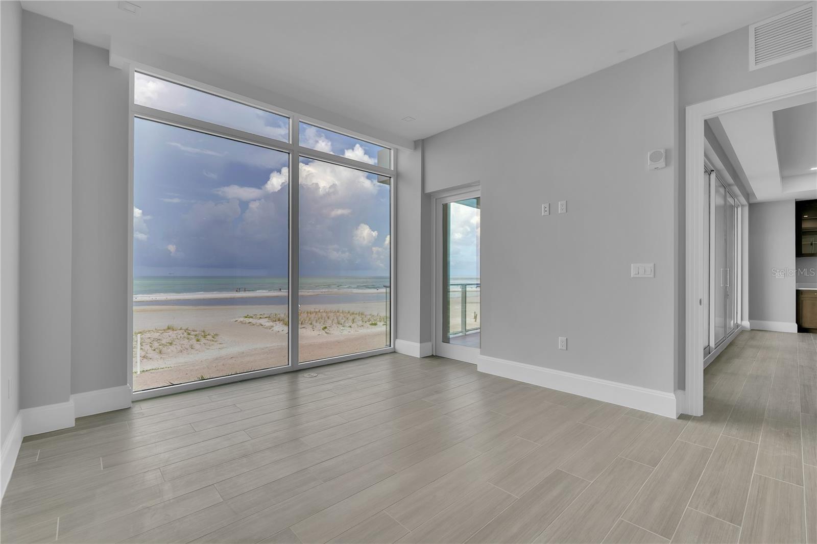 A4699970 Property Photo