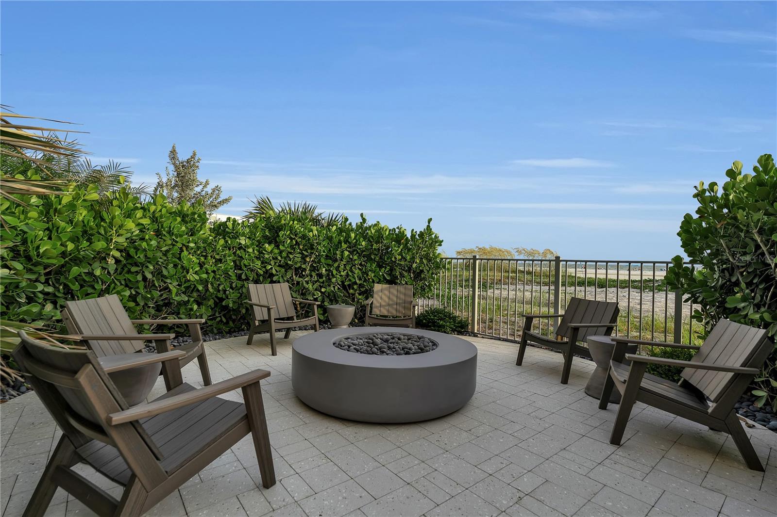 A4700005 Property Photo