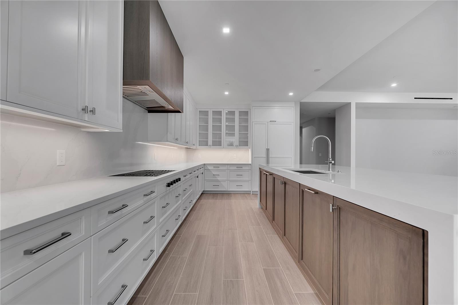 A4700005 Property Photo