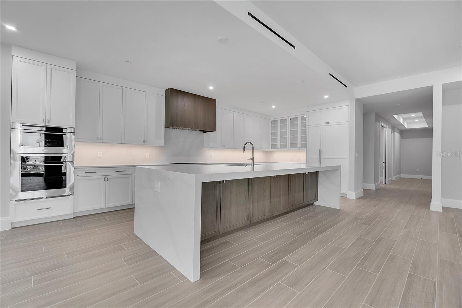A4700005 Property Photo