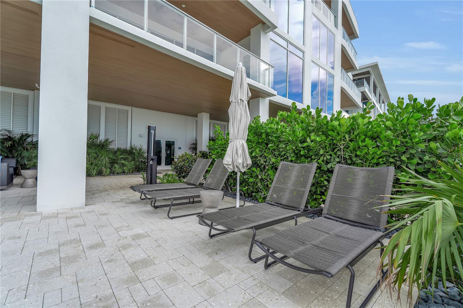 A4700103 Property Photo