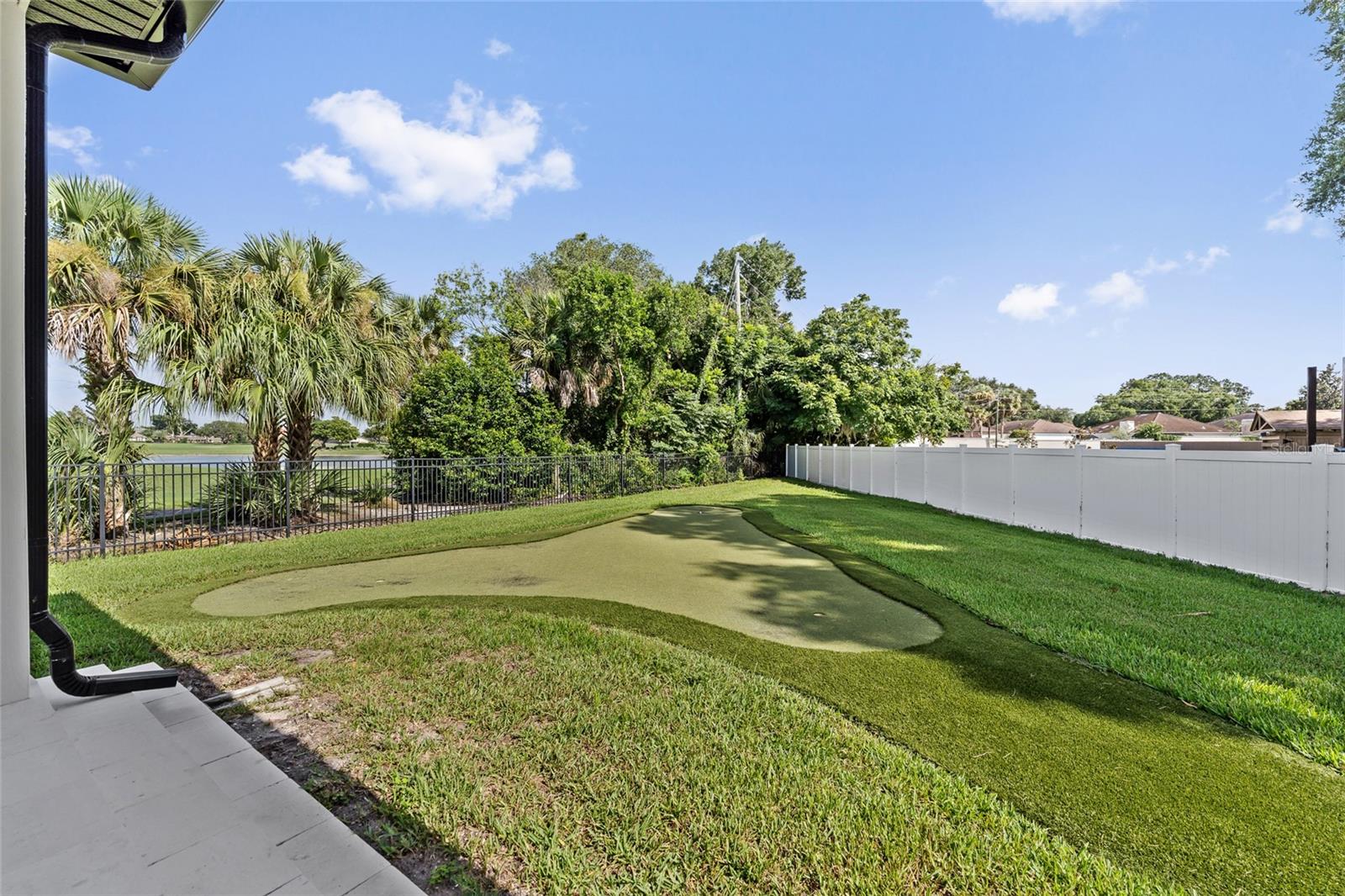 O6425809 Property Photo