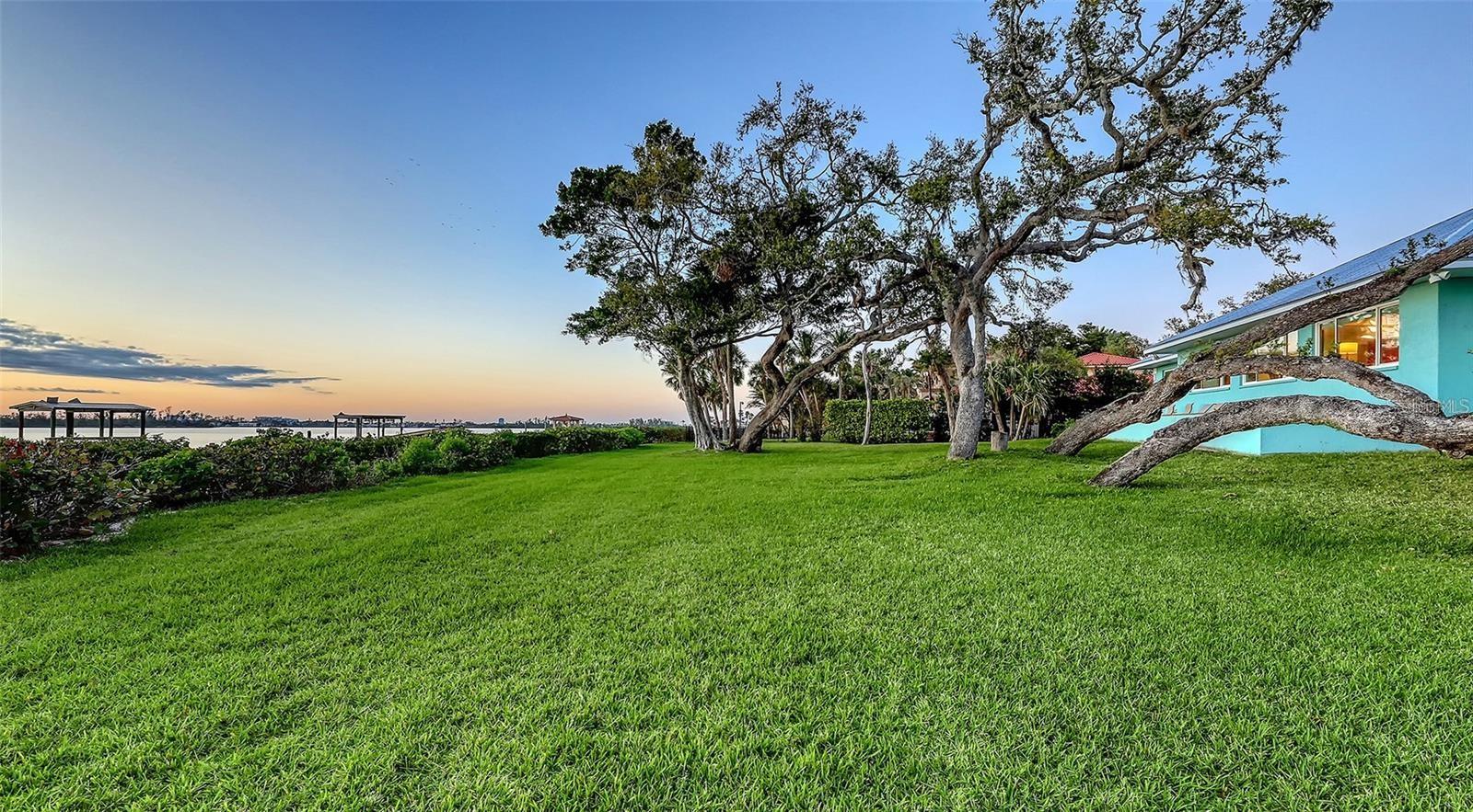 A4700303 Property Photo