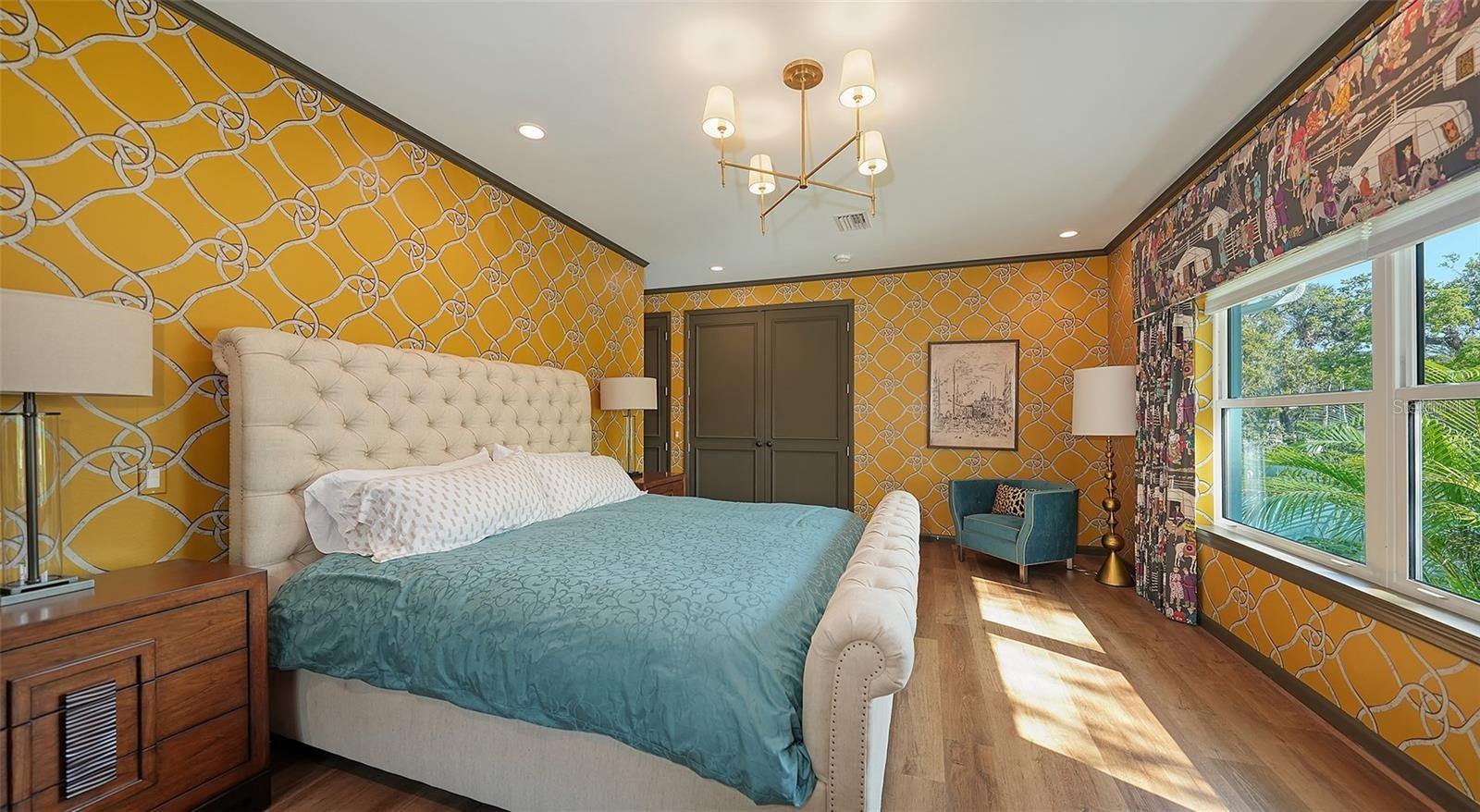 A4700303 Property Photo