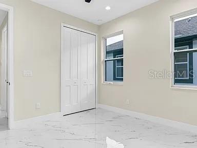 TB8530296 Property Photo