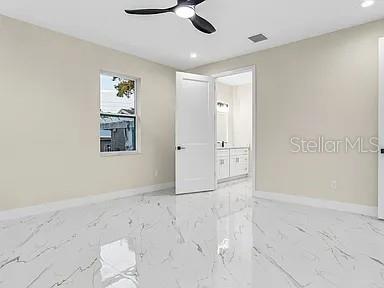 TB8530296 Property Photo
