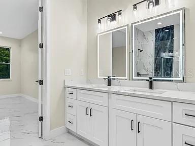 TB8530296 Property Photo