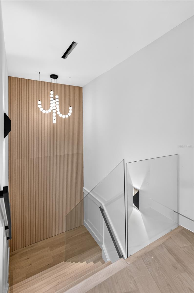 A4700498 Property Photo