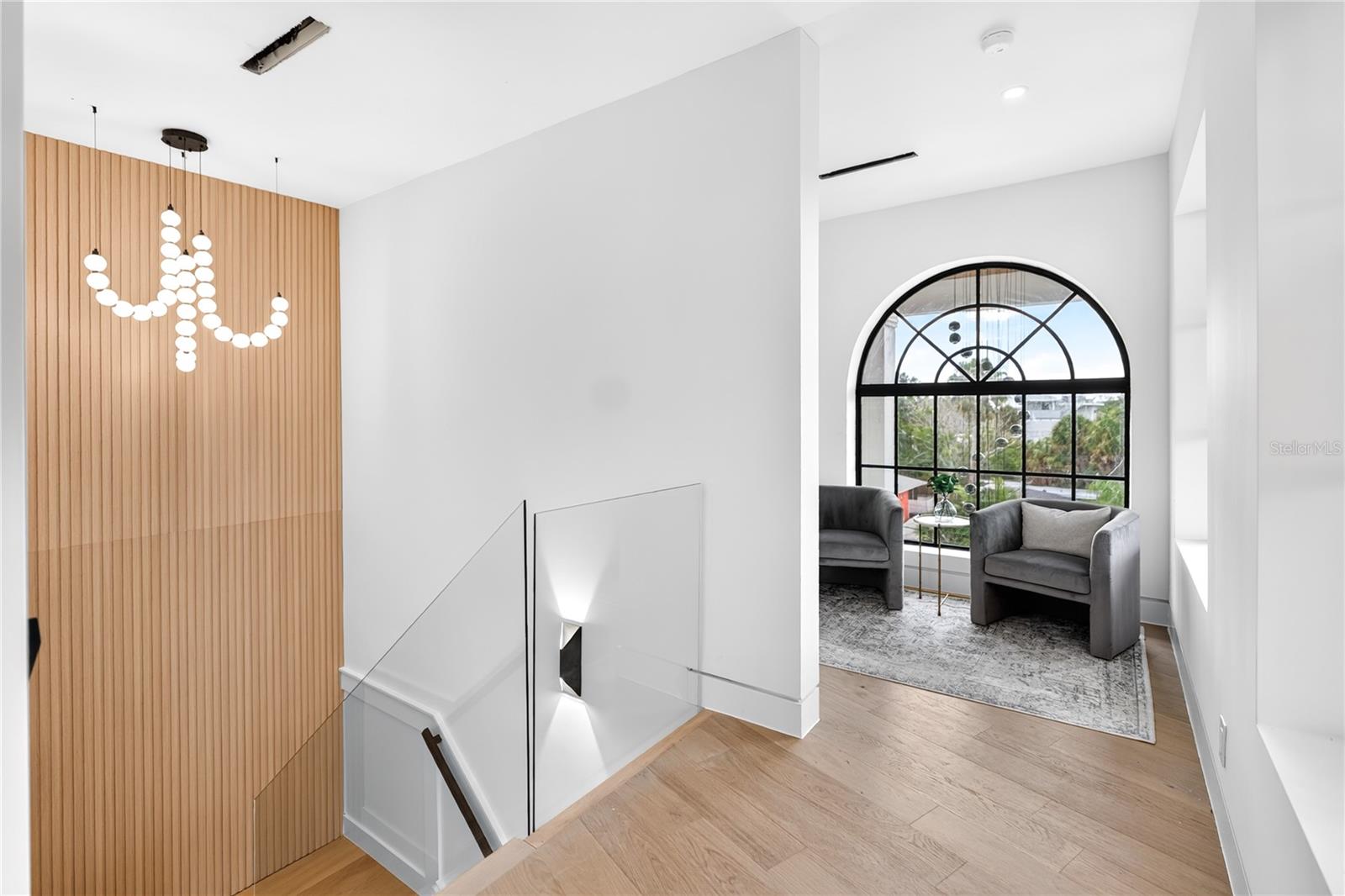 A4700498 Property Photo