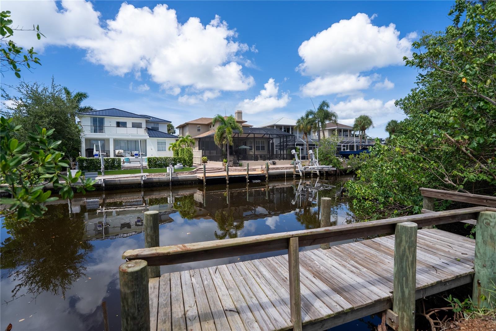 A4700498 Property Photo