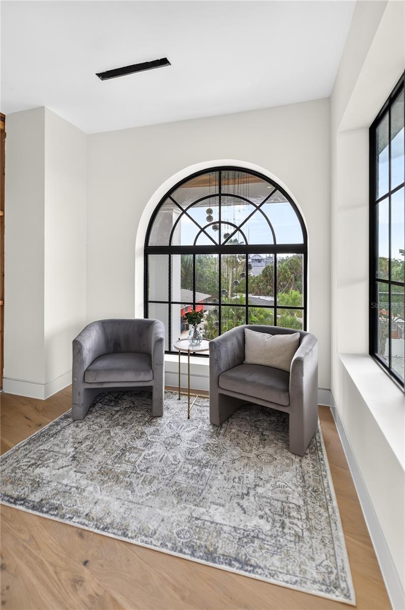 A4700498 Property Photo