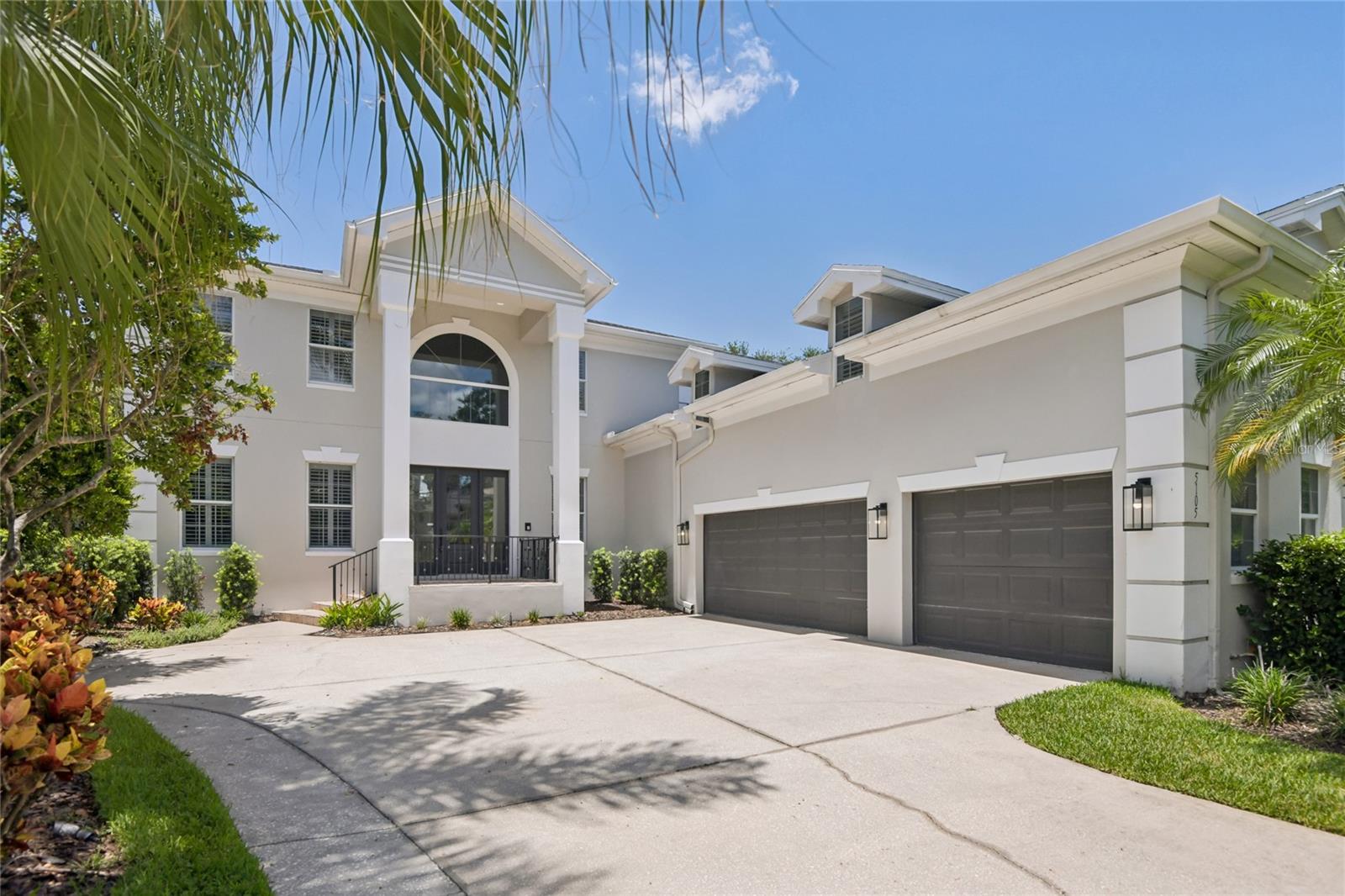 MLS# O6426838 Property Photo