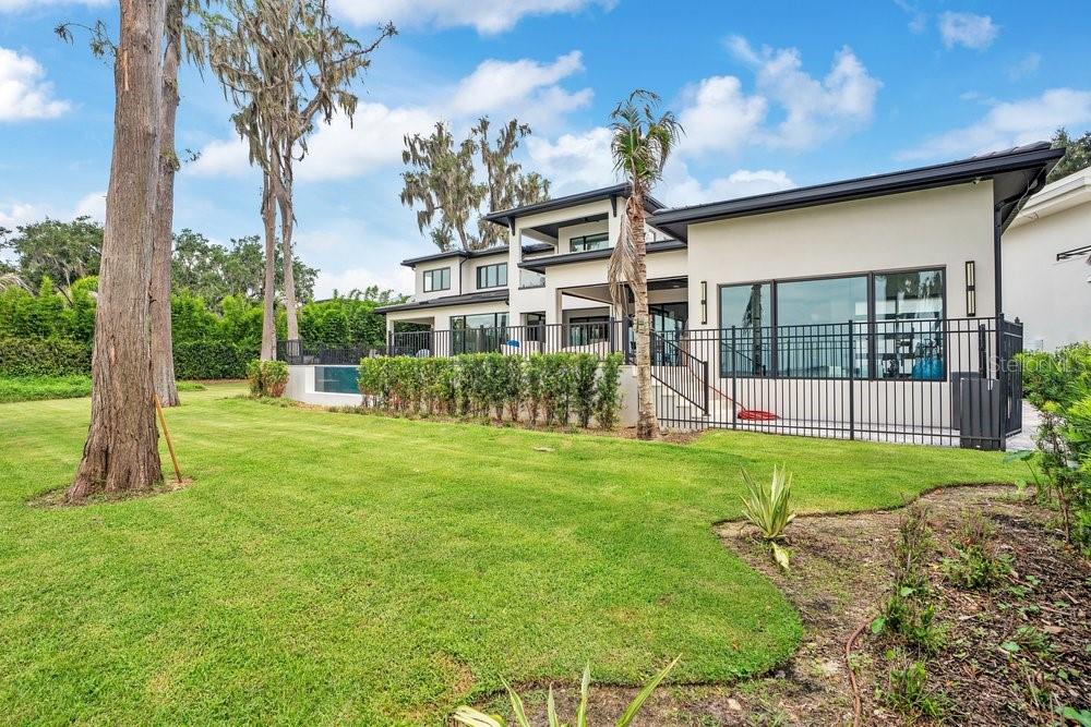 O6426995 Property Photo