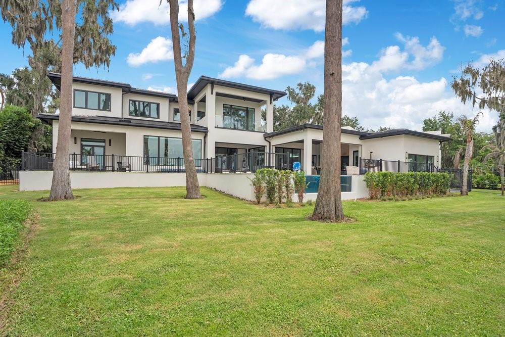 O6426995 Property Photo