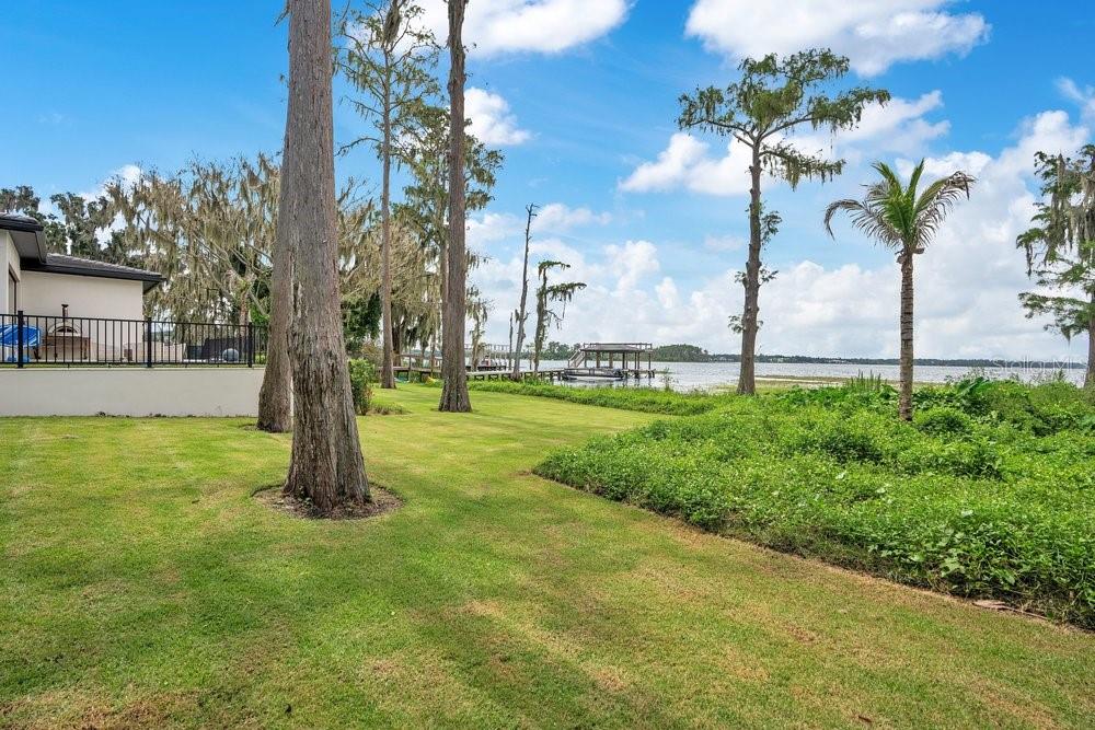O6426995 Property Photo