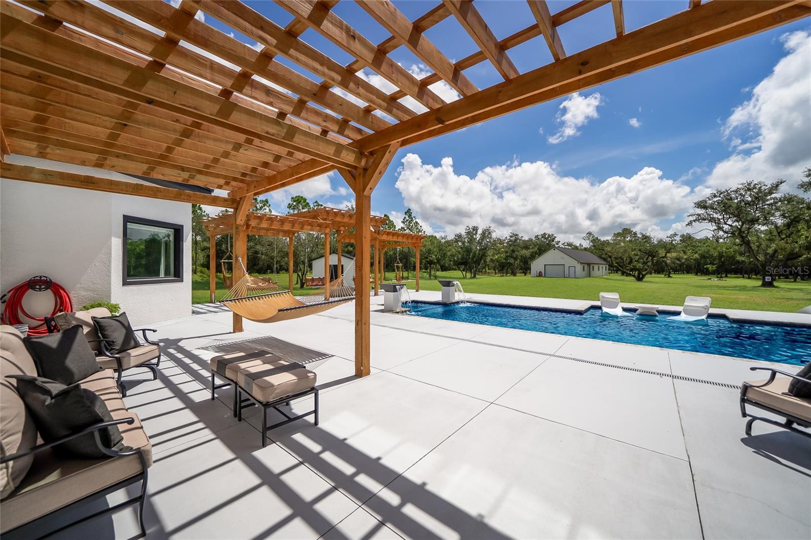 A4700840 Property Photo