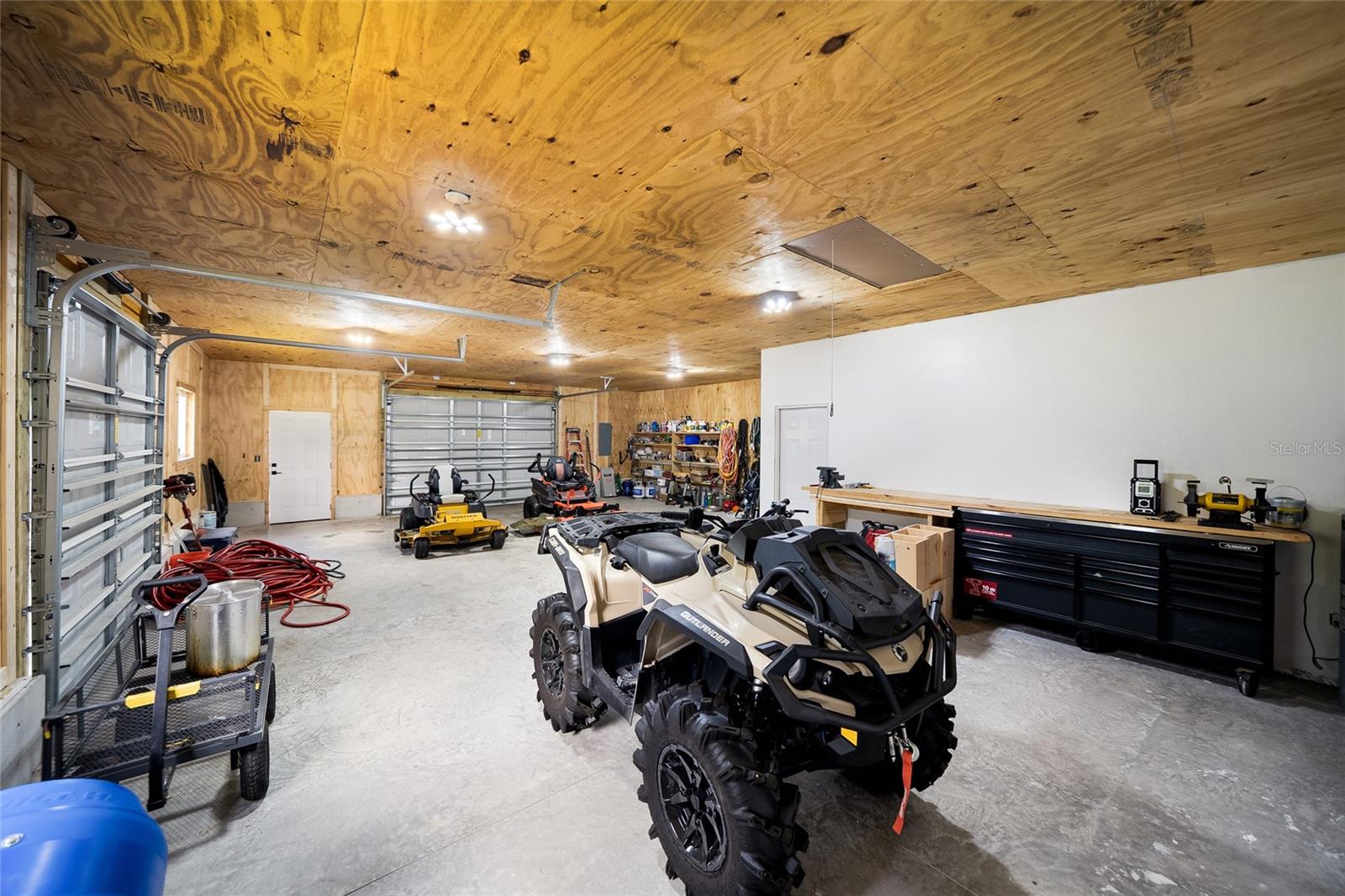 A4700840 Property Photo