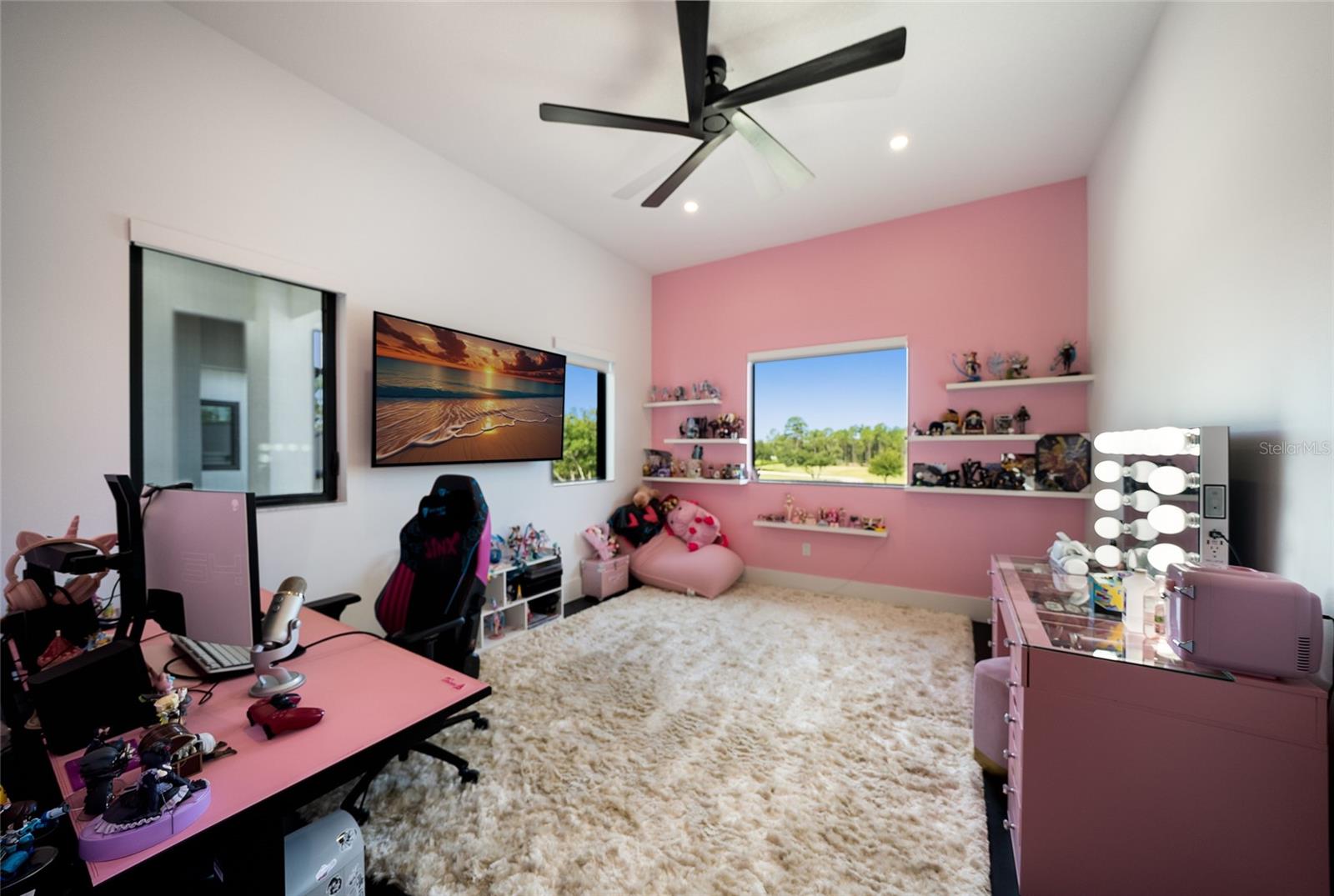 A4700840 Property Photo