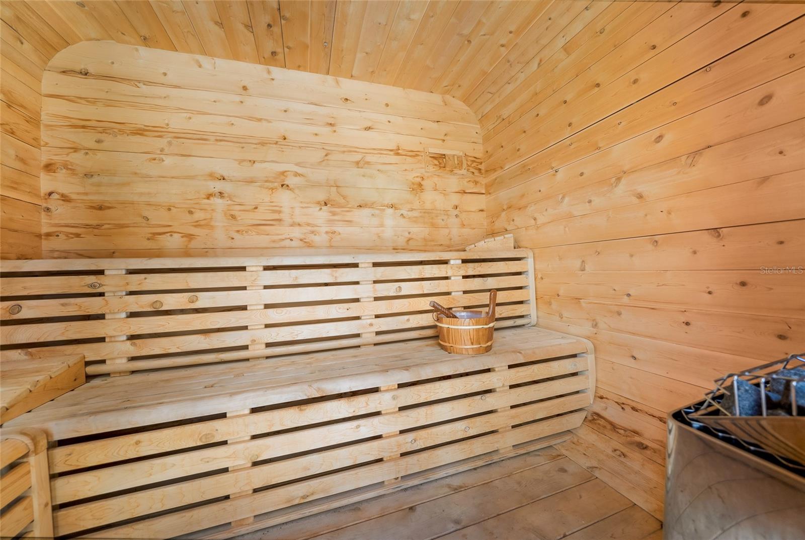 A4700840 Property Photo