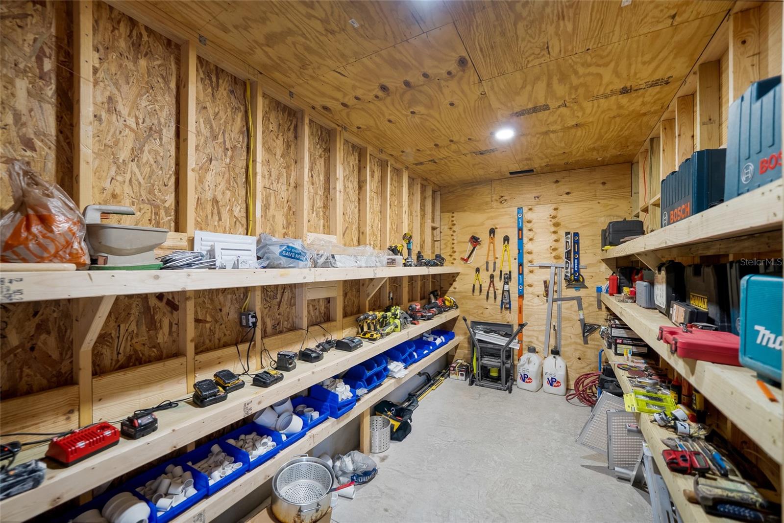 A4700840 Property Photo