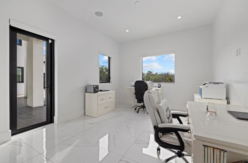 A4700840 Property Photo