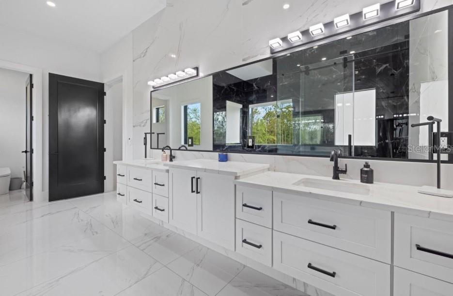 A4700840 Property Photo