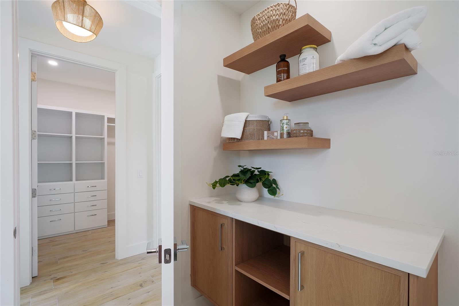 A4700901 Property Photo
