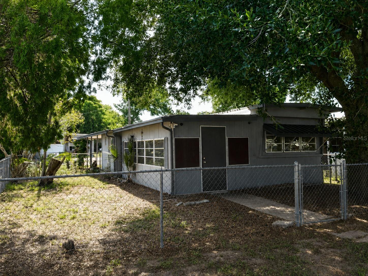 MLS# TB8532839 Property Photo