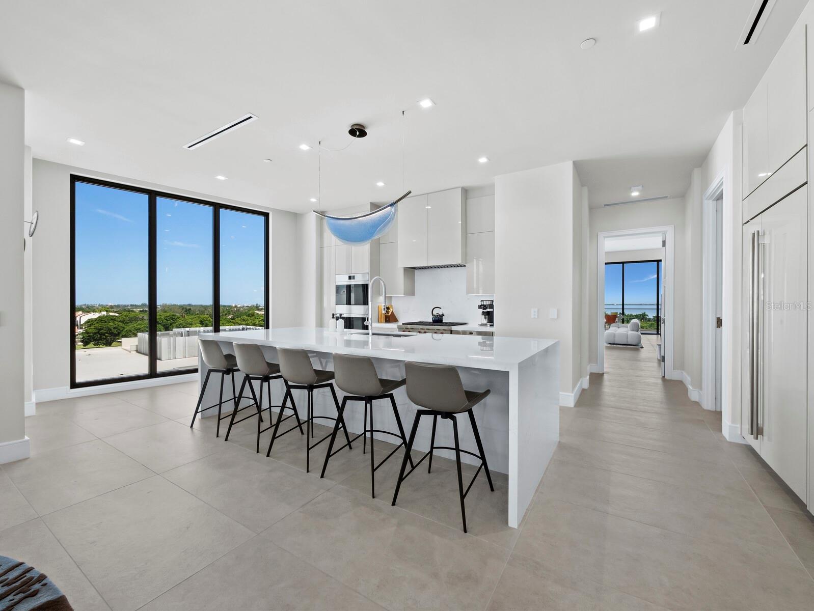 A4701288 Property Photo