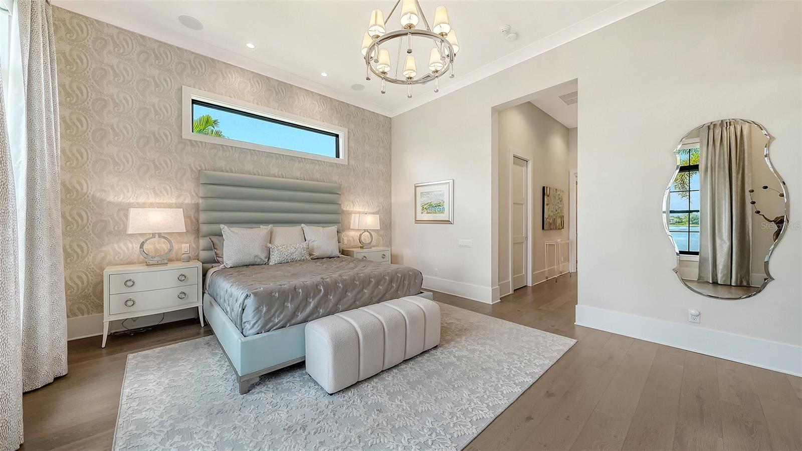 A4701403 Property Photo