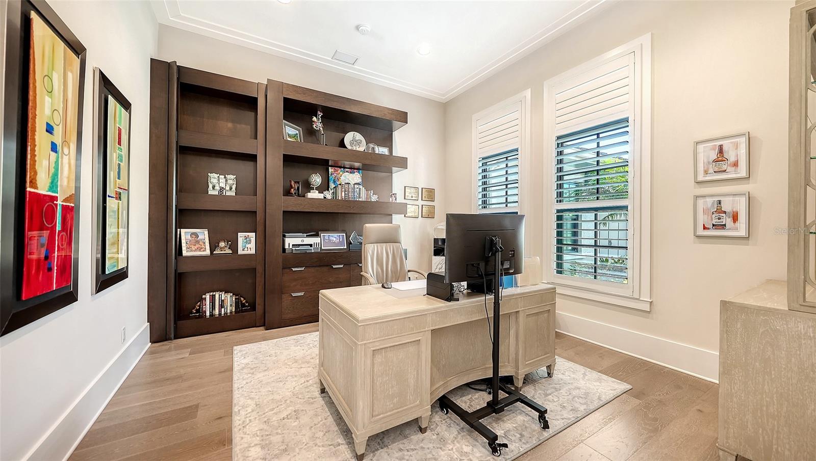 A4701403 Property Photo