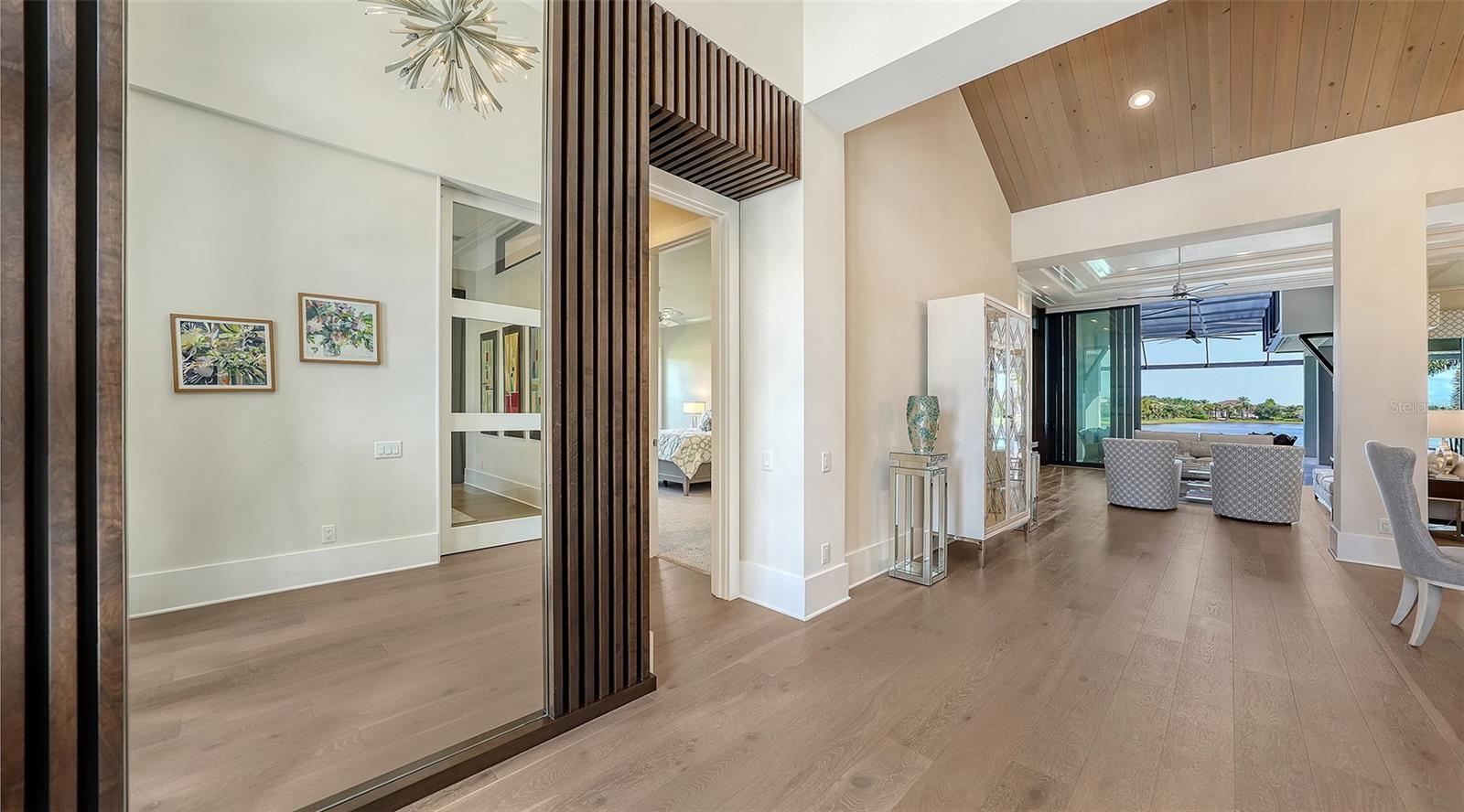 A4701403 Property Photo