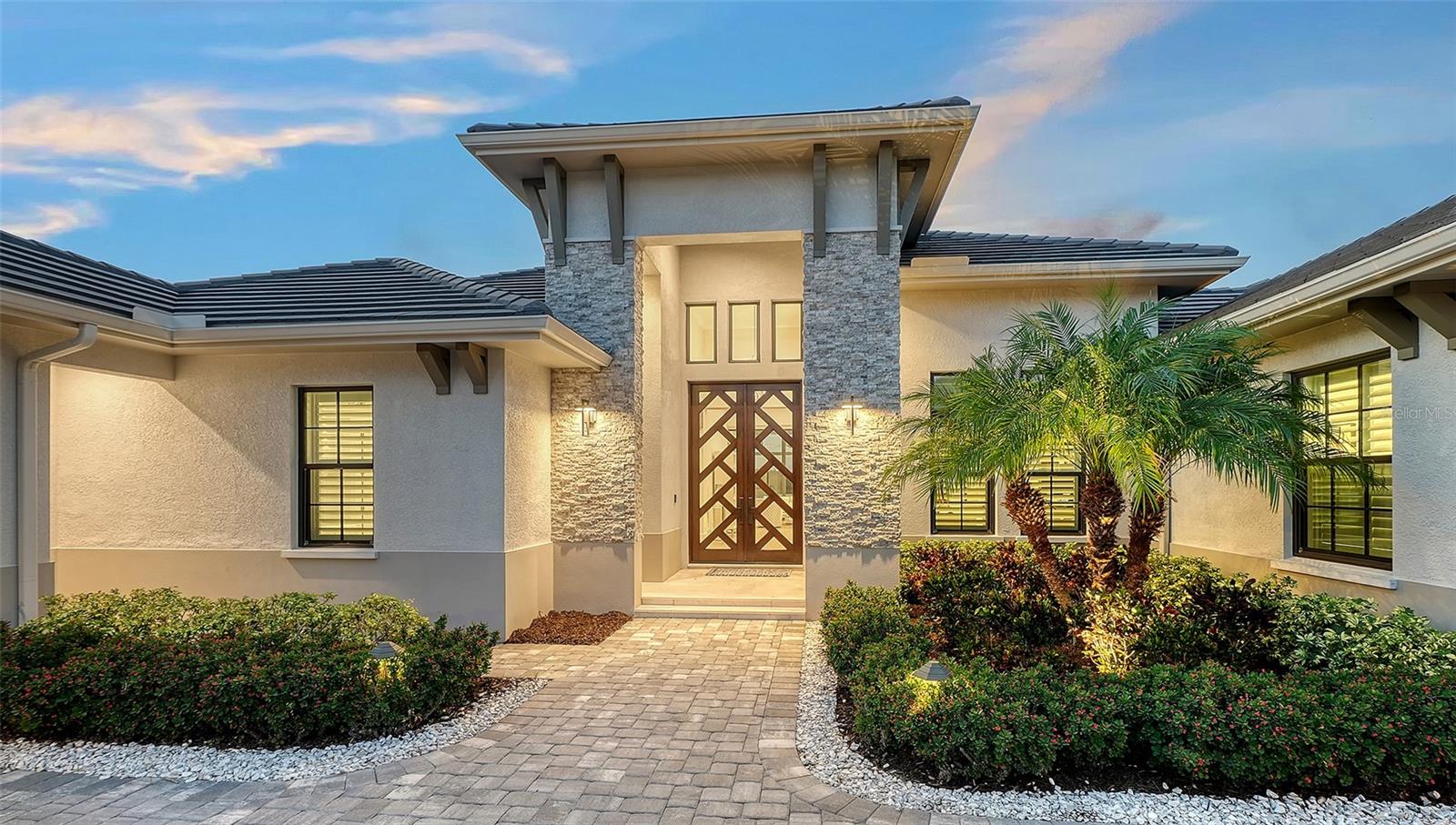 A4701403 Property Photo