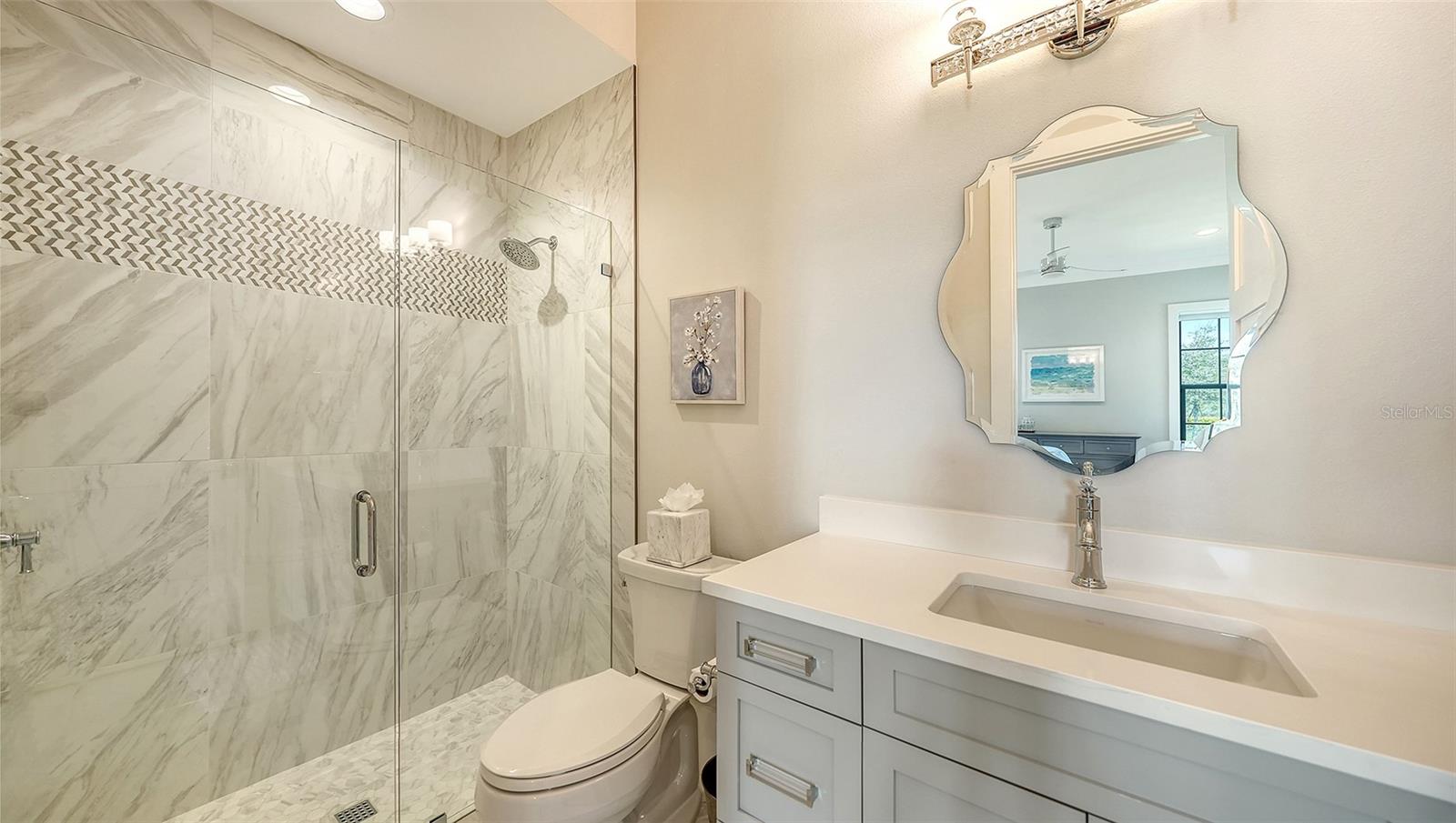 A4701403 Property Photo