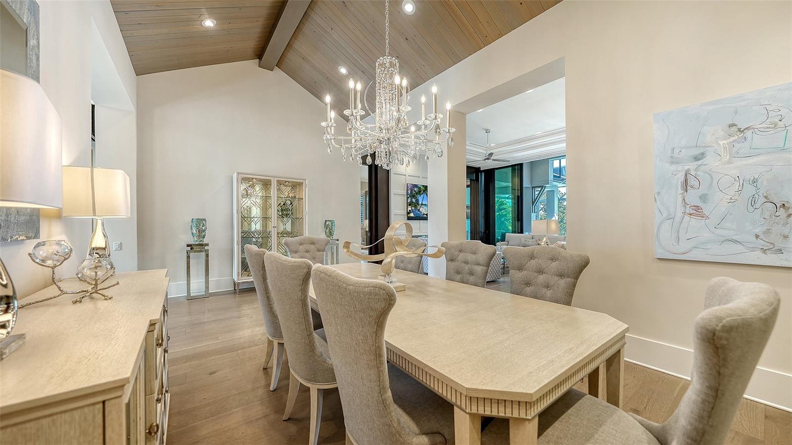 A4701403 Property Photo