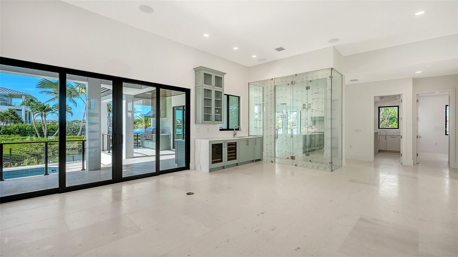 A4701487 Property Photo