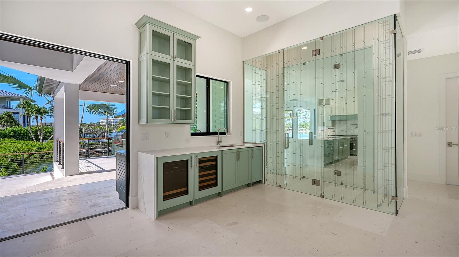 A4701487 Property Photo