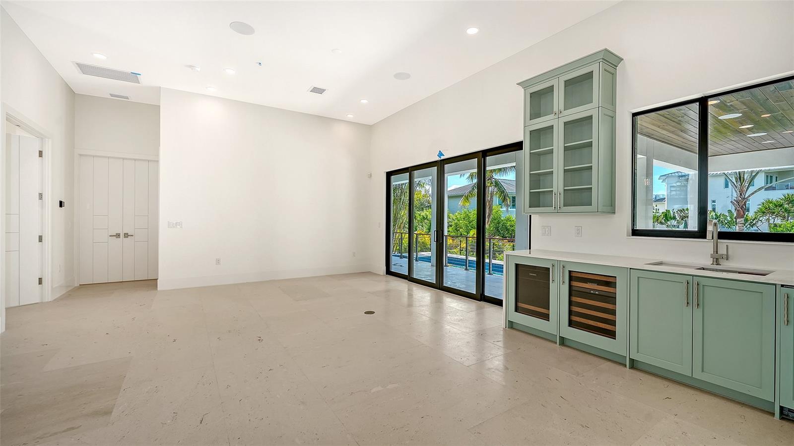 A4701487 Property Photo