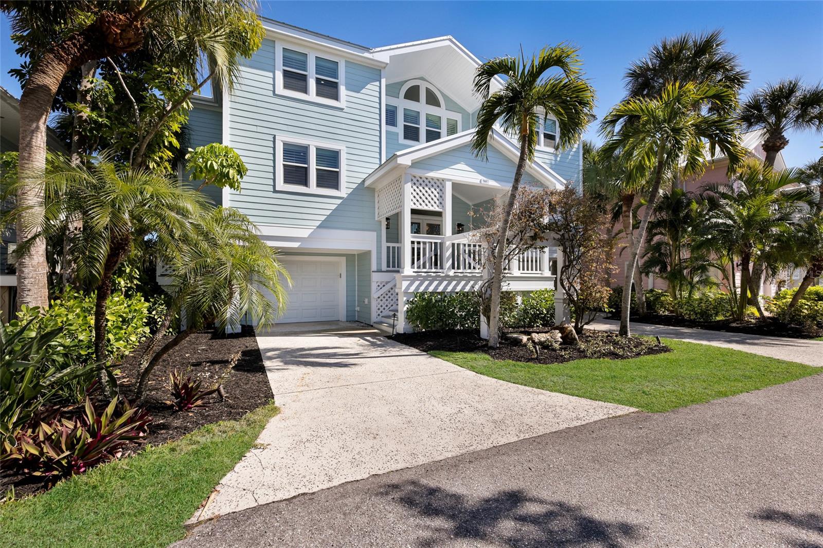 D6148254 Property Photo