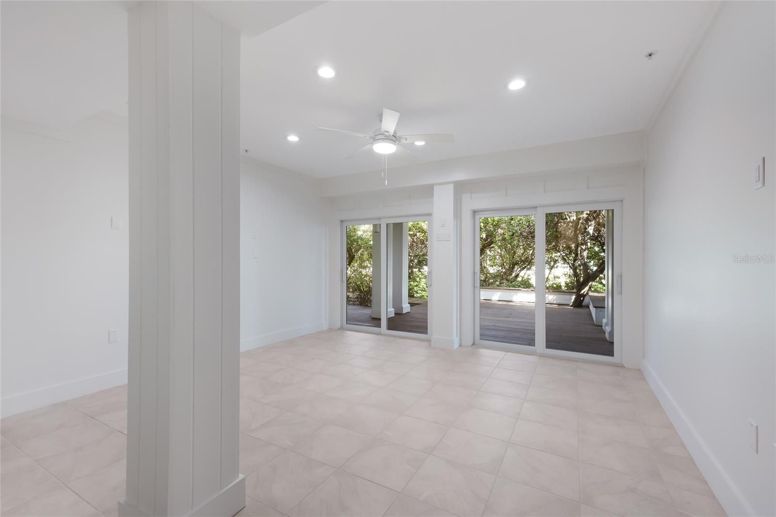 D6148254 Property Photo
