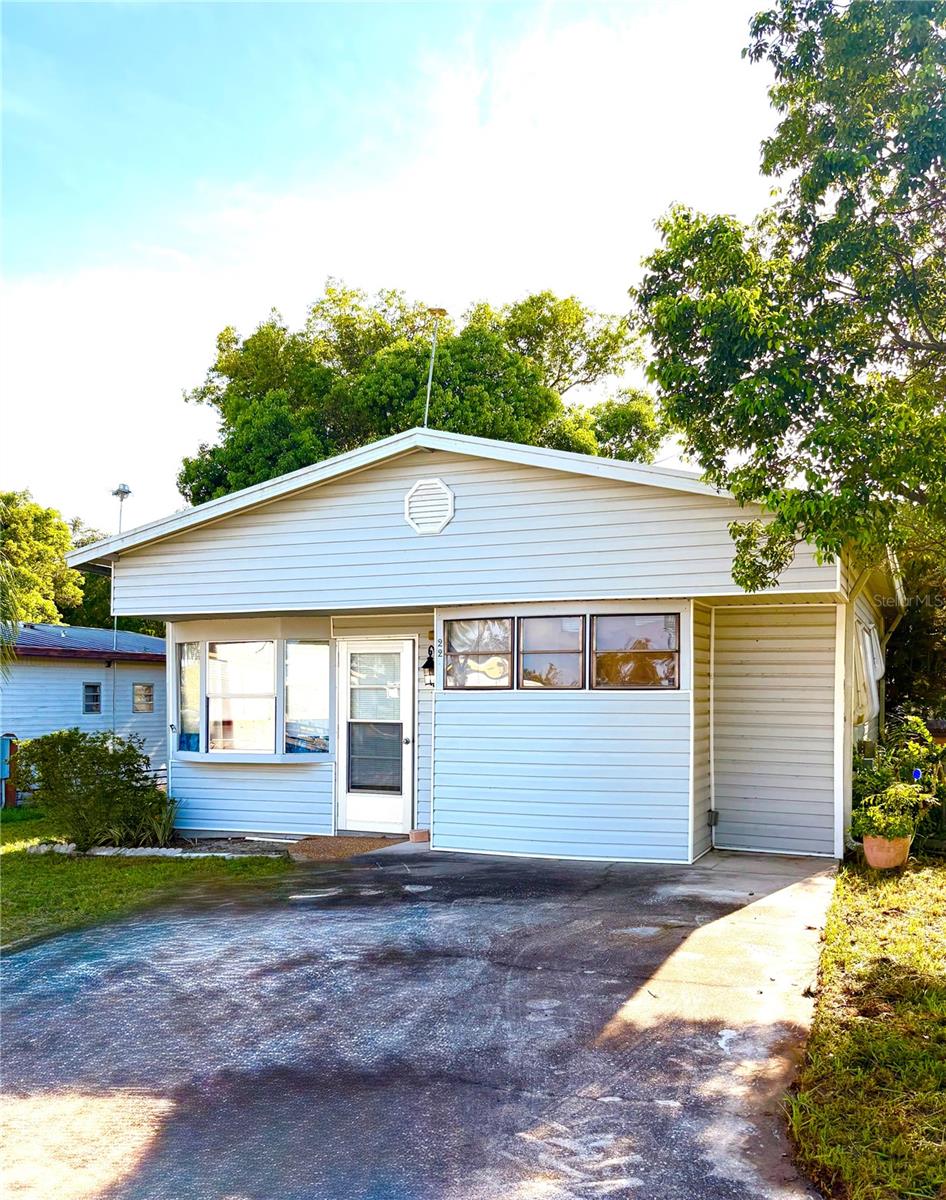 MLS# K4903674 Property Photo