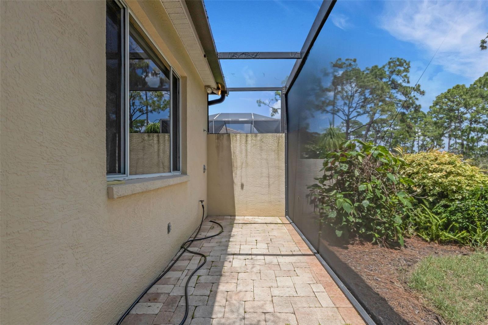 A4701662 Property Photo